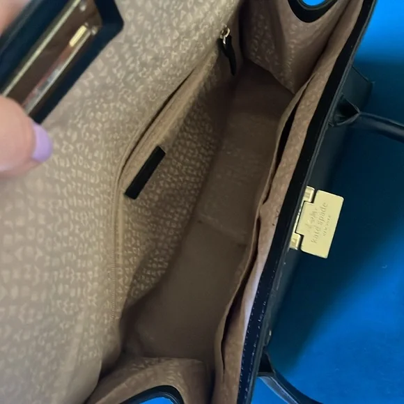 Kate Spade Large Handbag - Picture 7 of 15